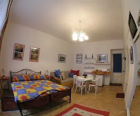 Pragues Rainbow Hotel Prag